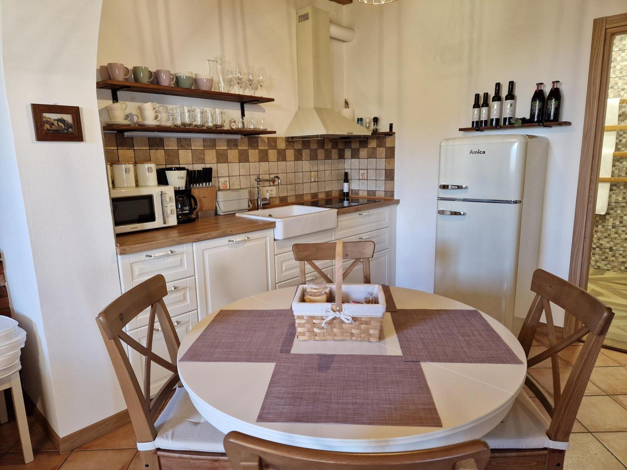 Wine & Apartment Vinales Koper Luaran gambar